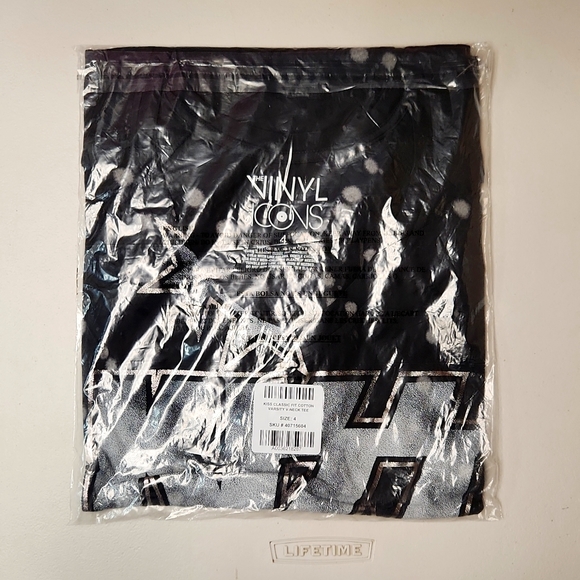 ❤️NWT VINTAGE TORRID TEE KISS GRAPHIC GENE SIMMONS PAUL STANLEY CONCERT TOP PLUS - Picture 7 of 9